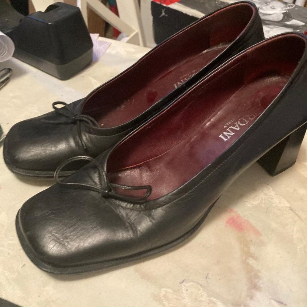 GENUINE LEATHER BLACK STRAP HEELS  WORE ONCE TO SCHOOL